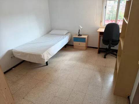 Piso de 80 m² en Sevilla