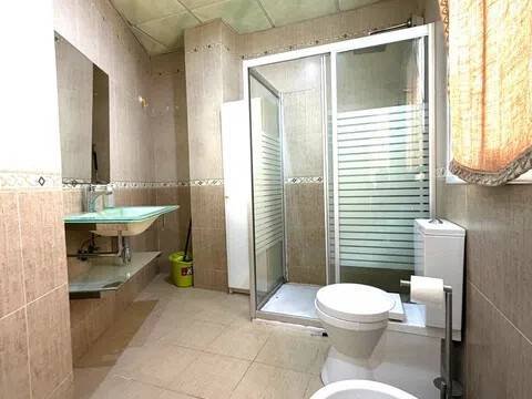 Piso de 80 m² en Tomares