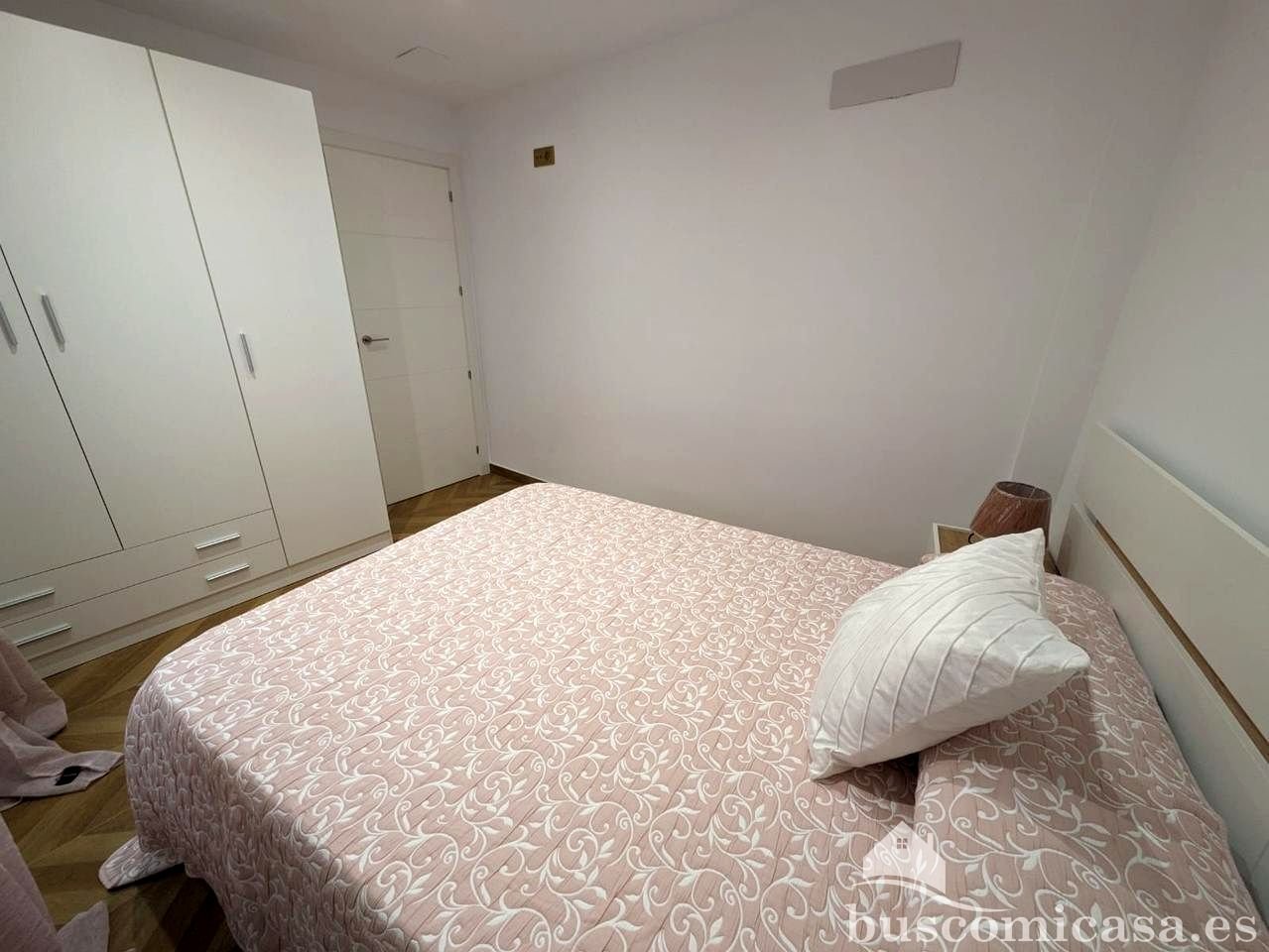Piso de 96 m² en Linares