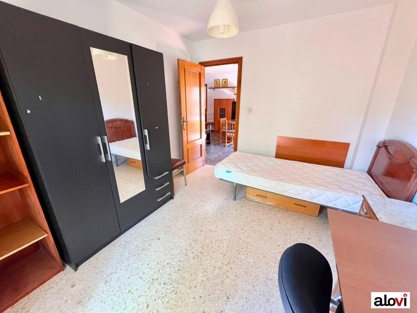 Piso de 90 m² en Granada