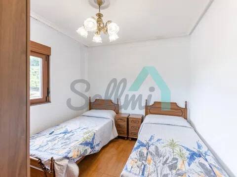 Piso de 75 m² en Aller