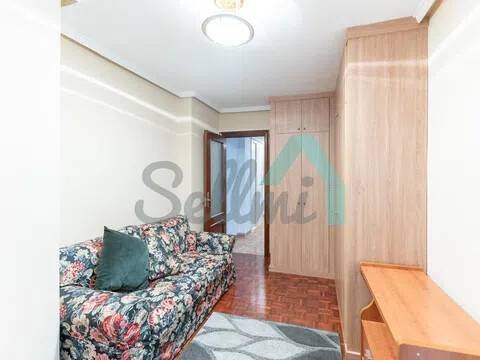 Piso de 107 m² en Gijón