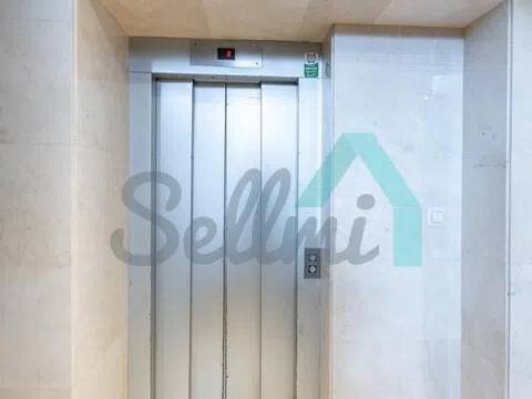 Piso de 80 m² en Oviedo