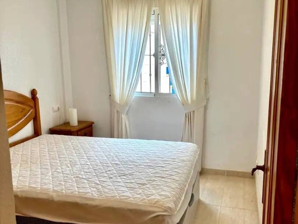 Casa de 80 m² en Rojales