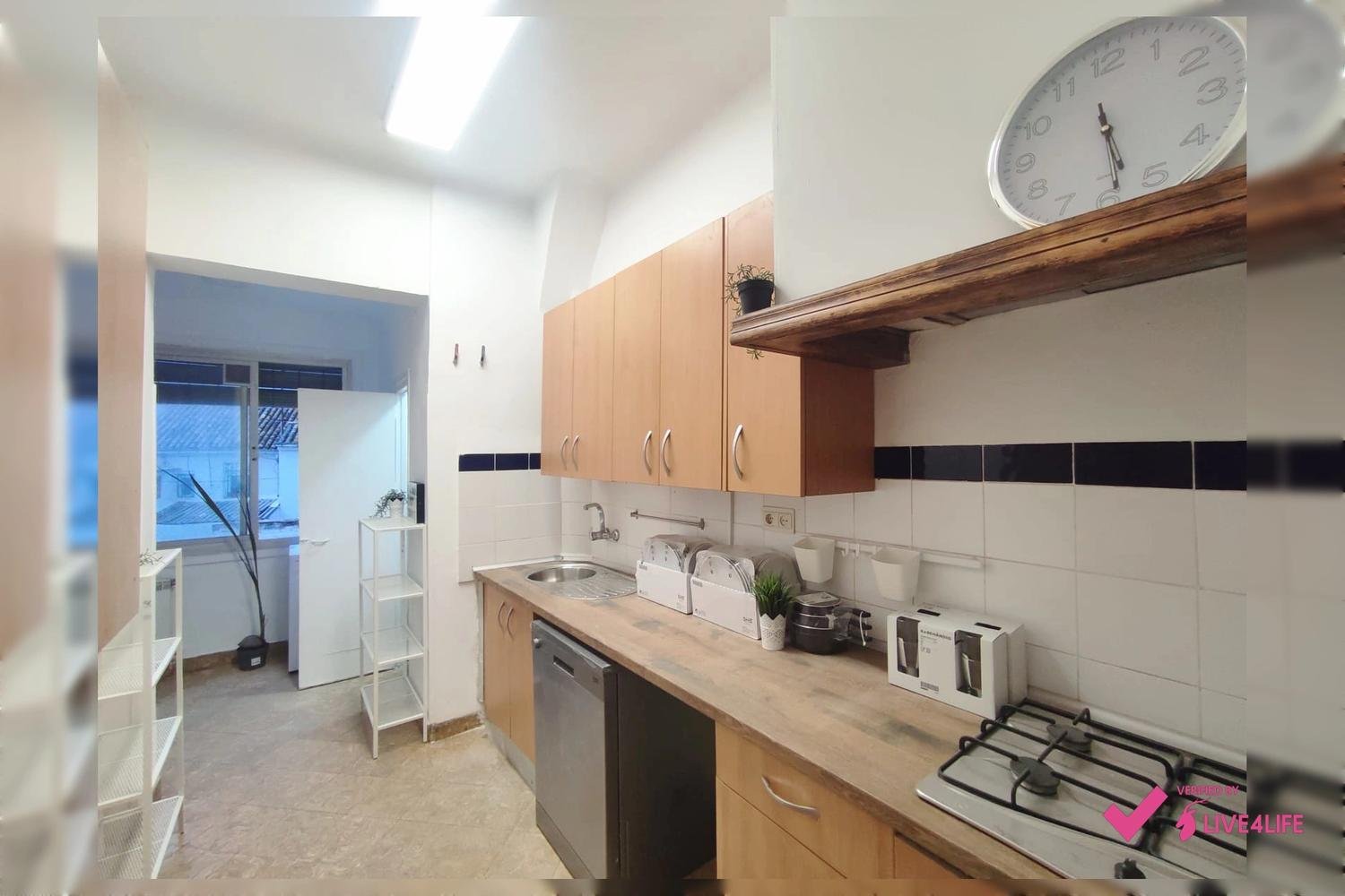 Habitación 310 m², Granada