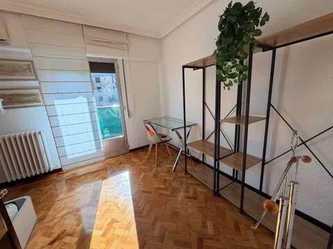 Pis de 100 m² a Salamanca