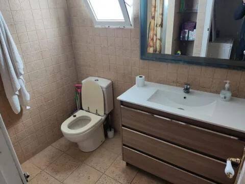 Habitación 100 m², Almería