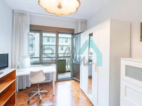 Piso de 107 m² en Oviedo