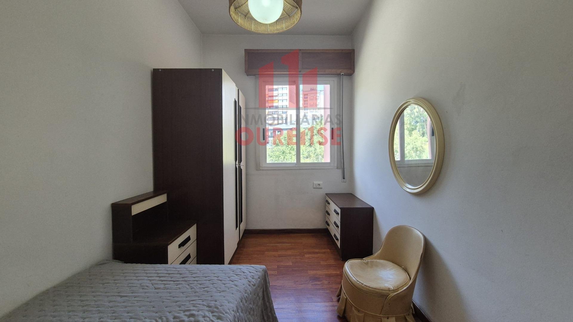 Piso de 87 m² en Ourense
