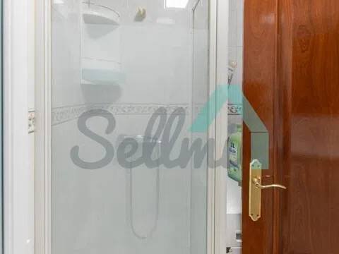 Piso de 104 m² en Oviedo