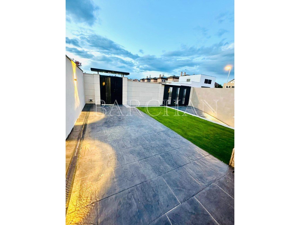 Habitación 300 m², Villanueva de la Cañada