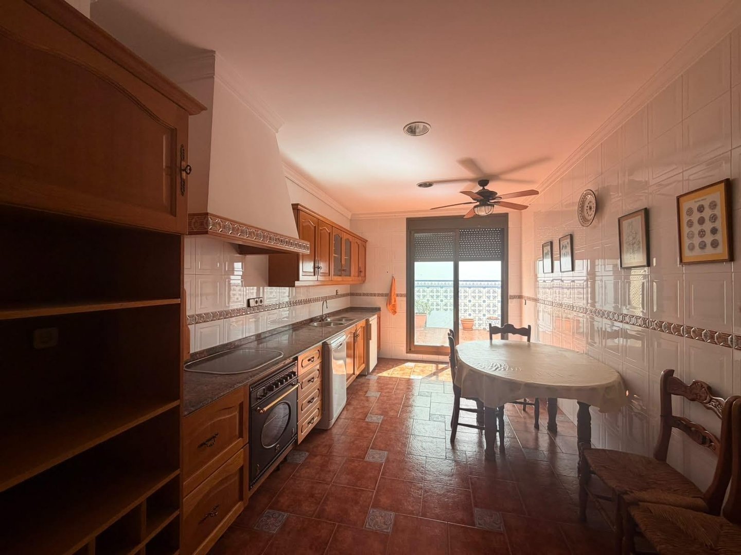 Casa de 236 m² a Rafelbunyol