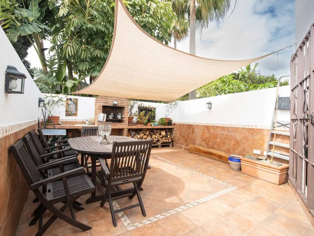 Casa de 230 m² en Estepona