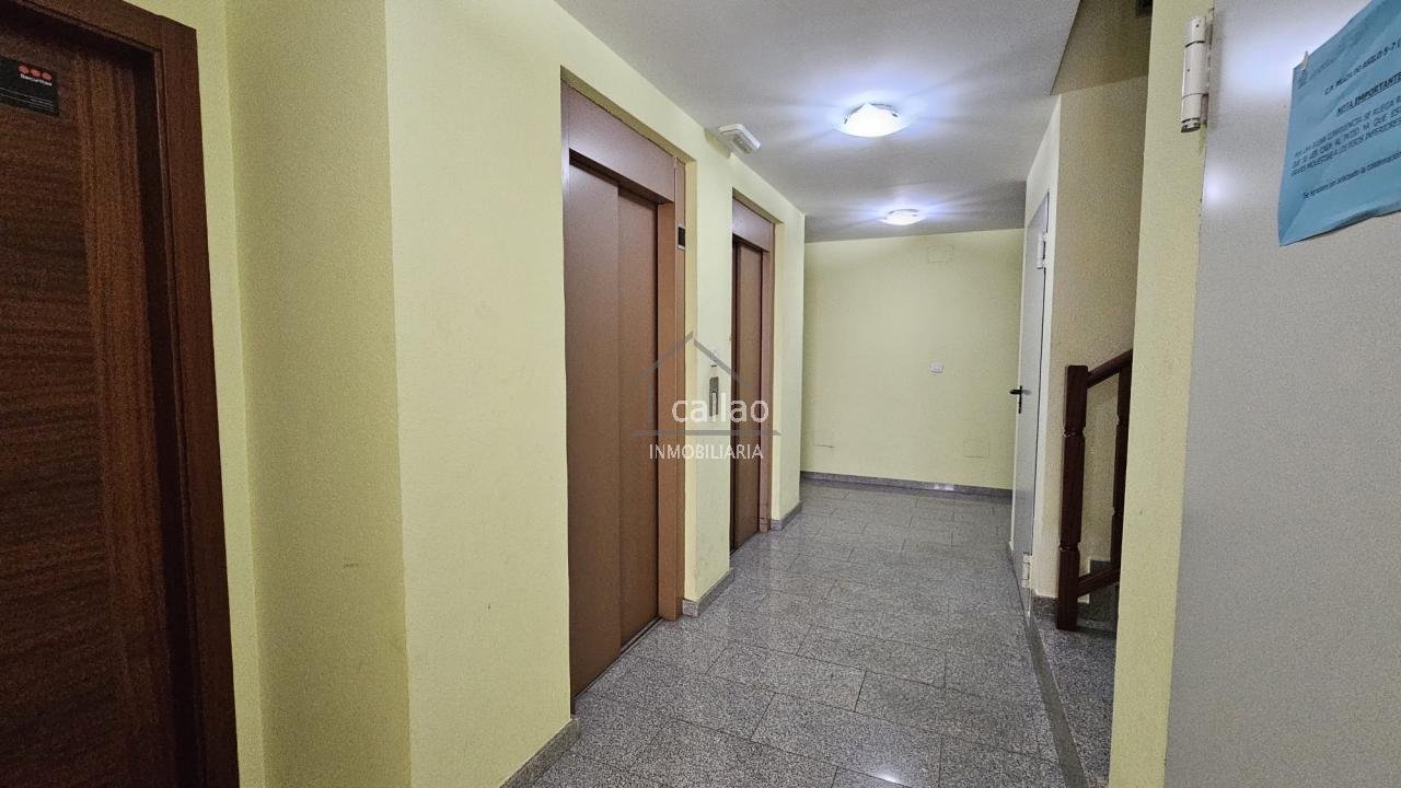 Piso de 85 m² en Narón