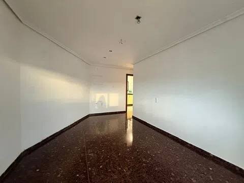 Piso de 200 m² en Játiva