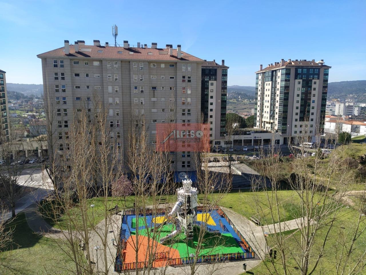 Piso de 85 m² en Ourense