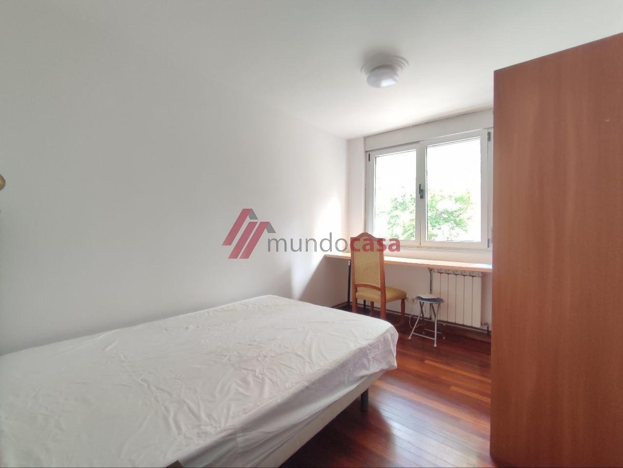 Flat 98 m² in Ferrol