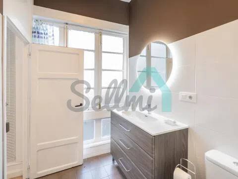Piso de 85 m² en Oviedo