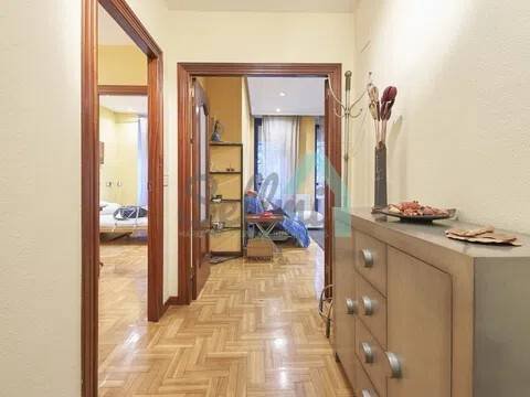 Piso de 57 m² en Oviedo