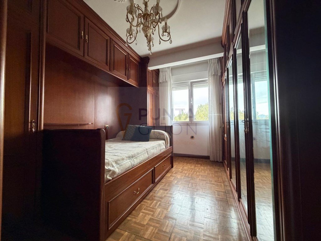 Piso de 120 m² en Gijón