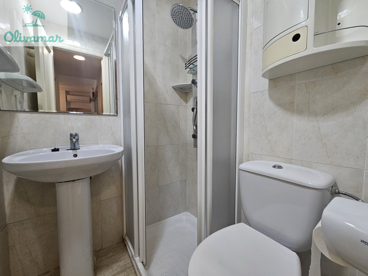Casa de 100 m² a Oliva