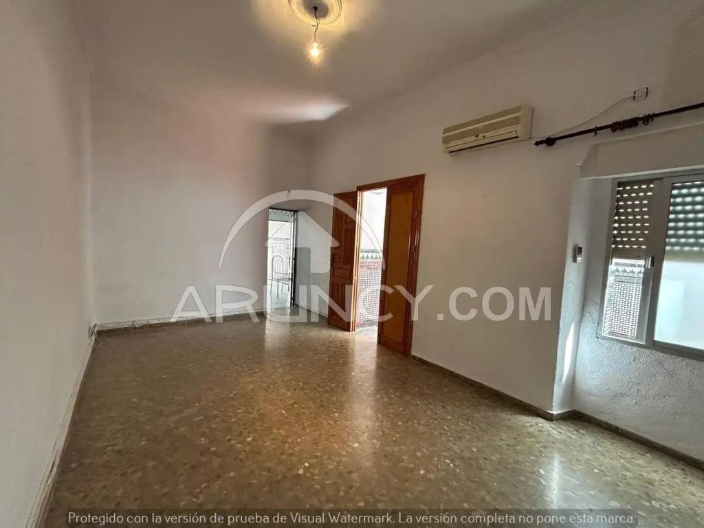 Casa de 90 m² en Alcalá de Guadaíra