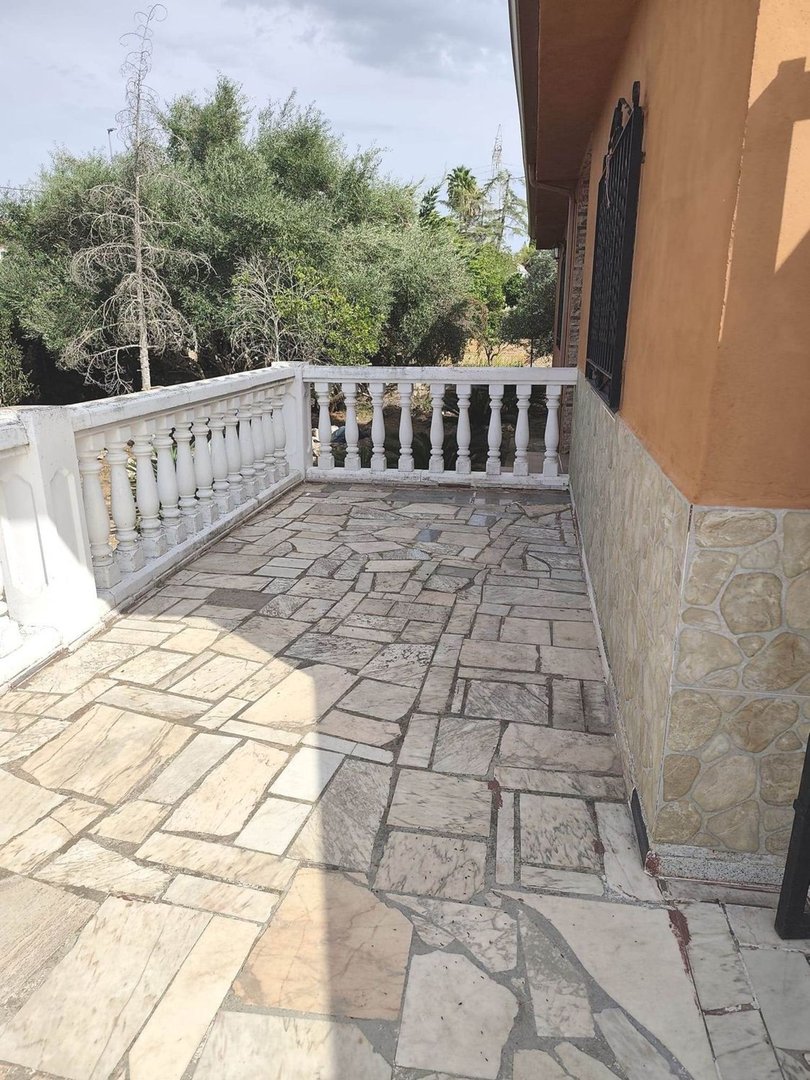 Casa de 181 m² en Alberic
