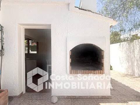 Casa de 200 m² en Teulada
