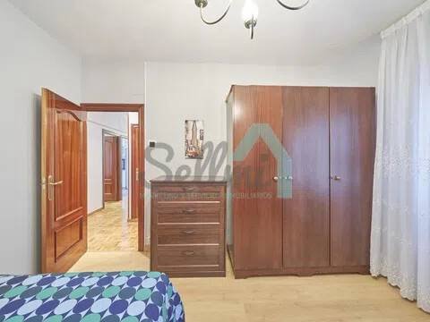 Piso de 84 m² en Oviedo