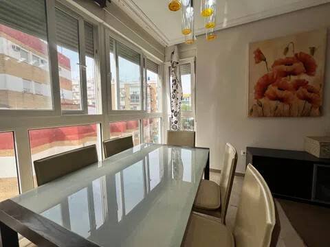 Apartamento 95 m² em Sevilla