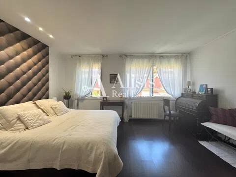 Piso de 205 m² en Rubí