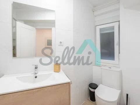 Piso de 93 m² en Oviedo