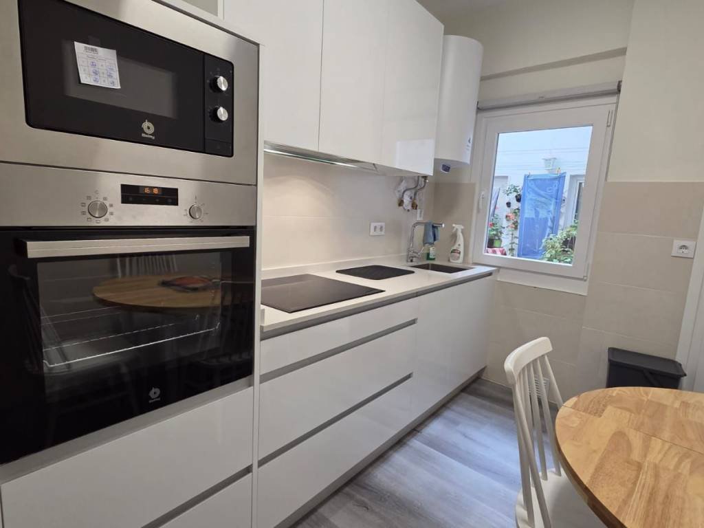 Piso de 140 m² en Santiago de Compostela