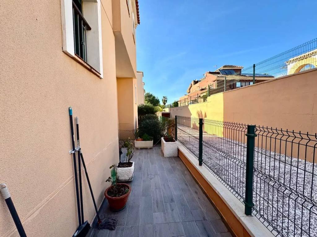 Casa de 115 m² en Orihuela