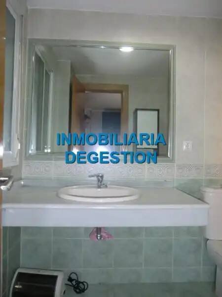 Piso de 105 m² en Linares
