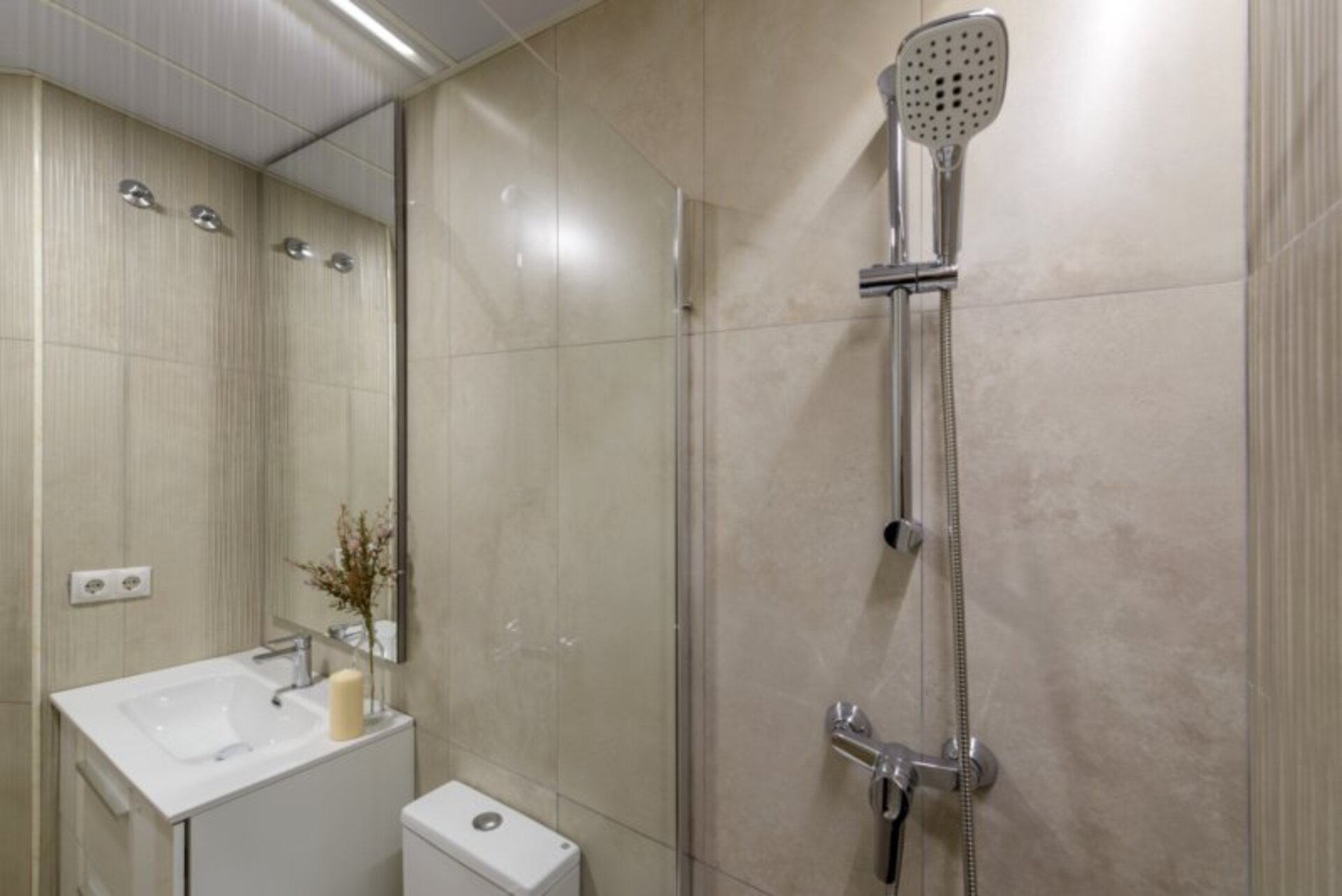 Habitación 92 m², Lugo