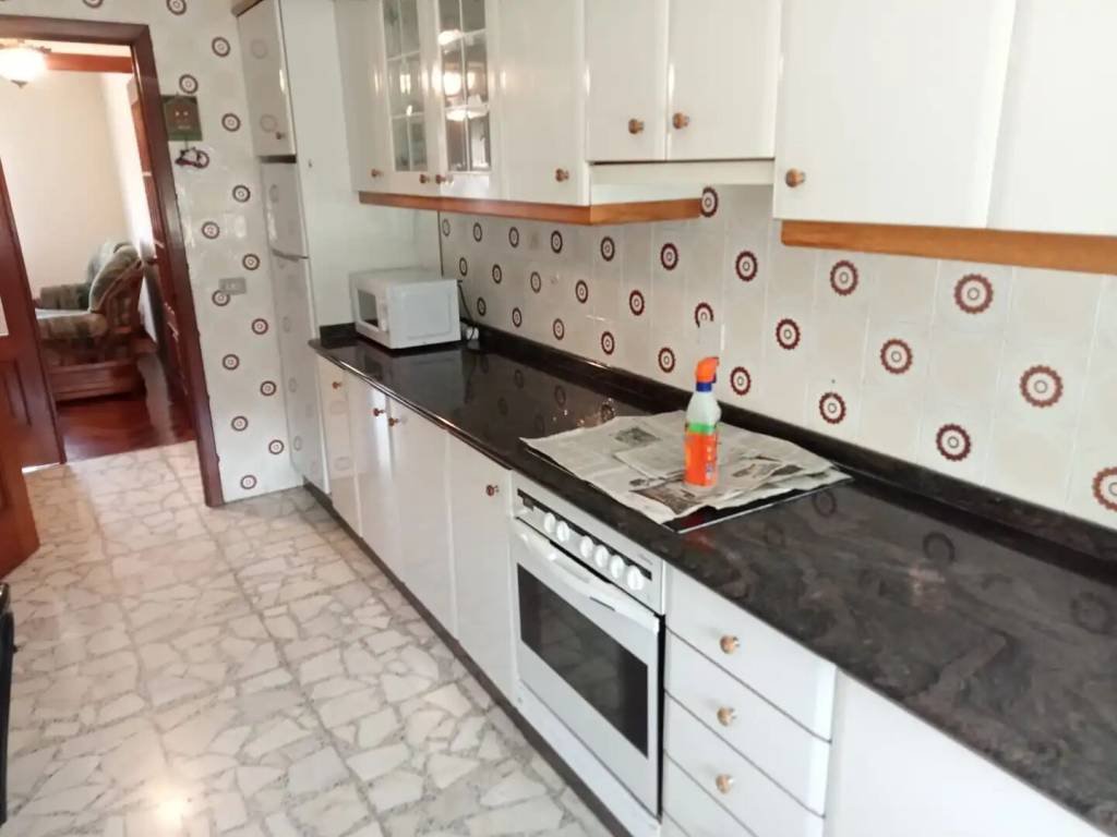 Piso de 80 m² en Santiago de Compostela