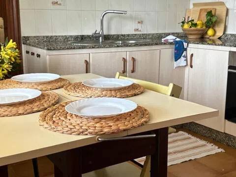 Casa de 85 m² en Oleiros