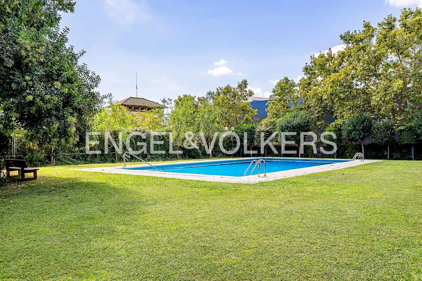 Flat 170 m² in Esplugues de Llobregat