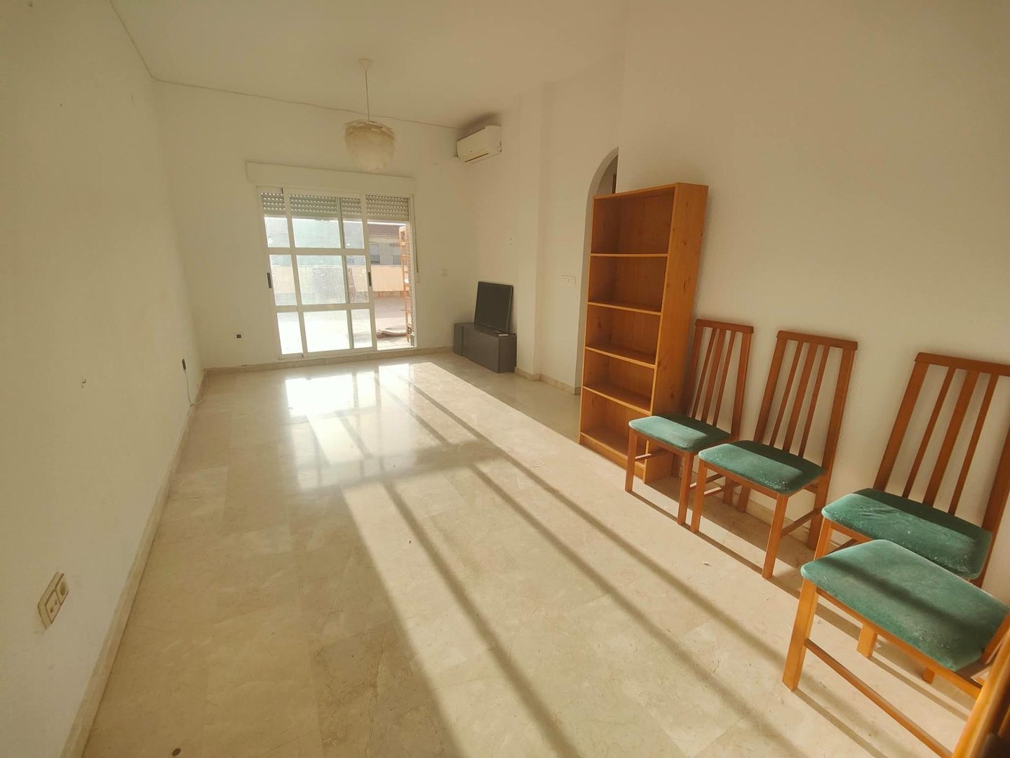 Piso de 89 m² en Gójar