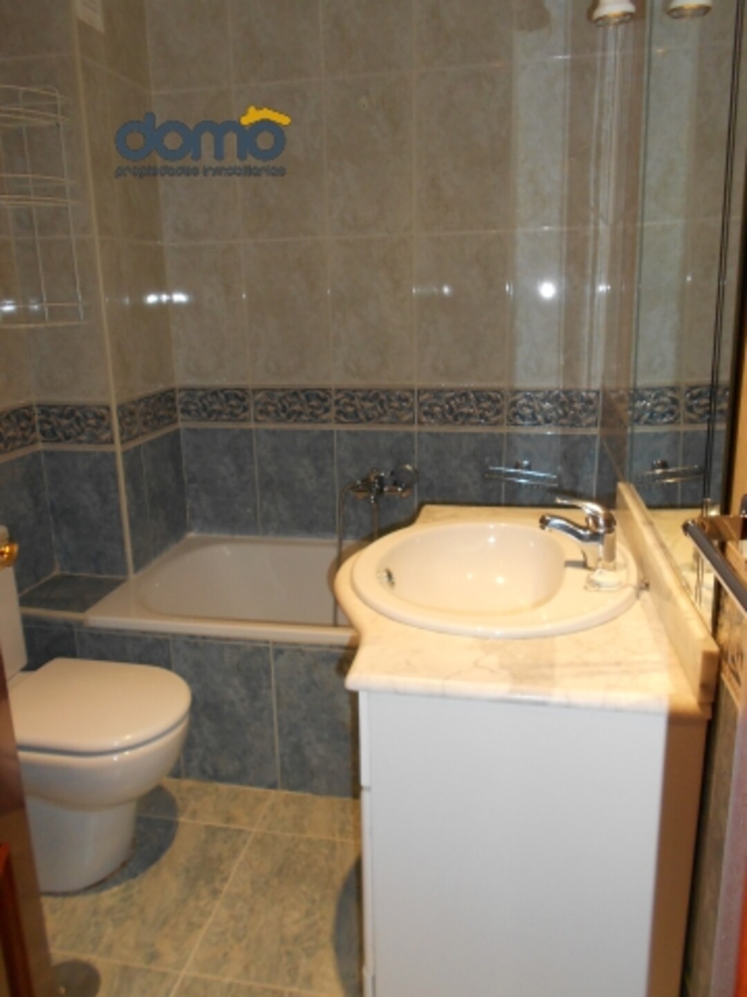 Piso de 120 m² en Granada