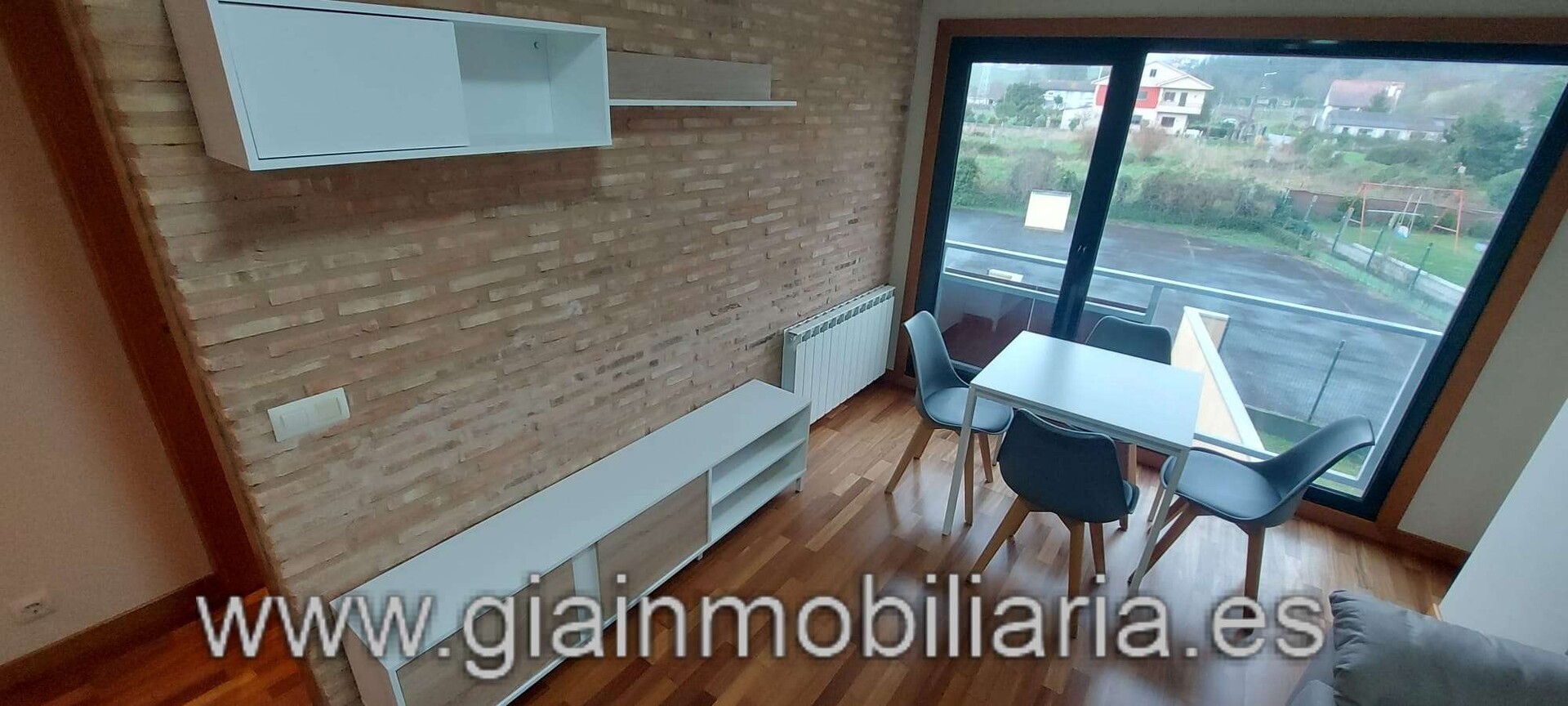 Wohnung 40 m² in Salvaterra de Miño