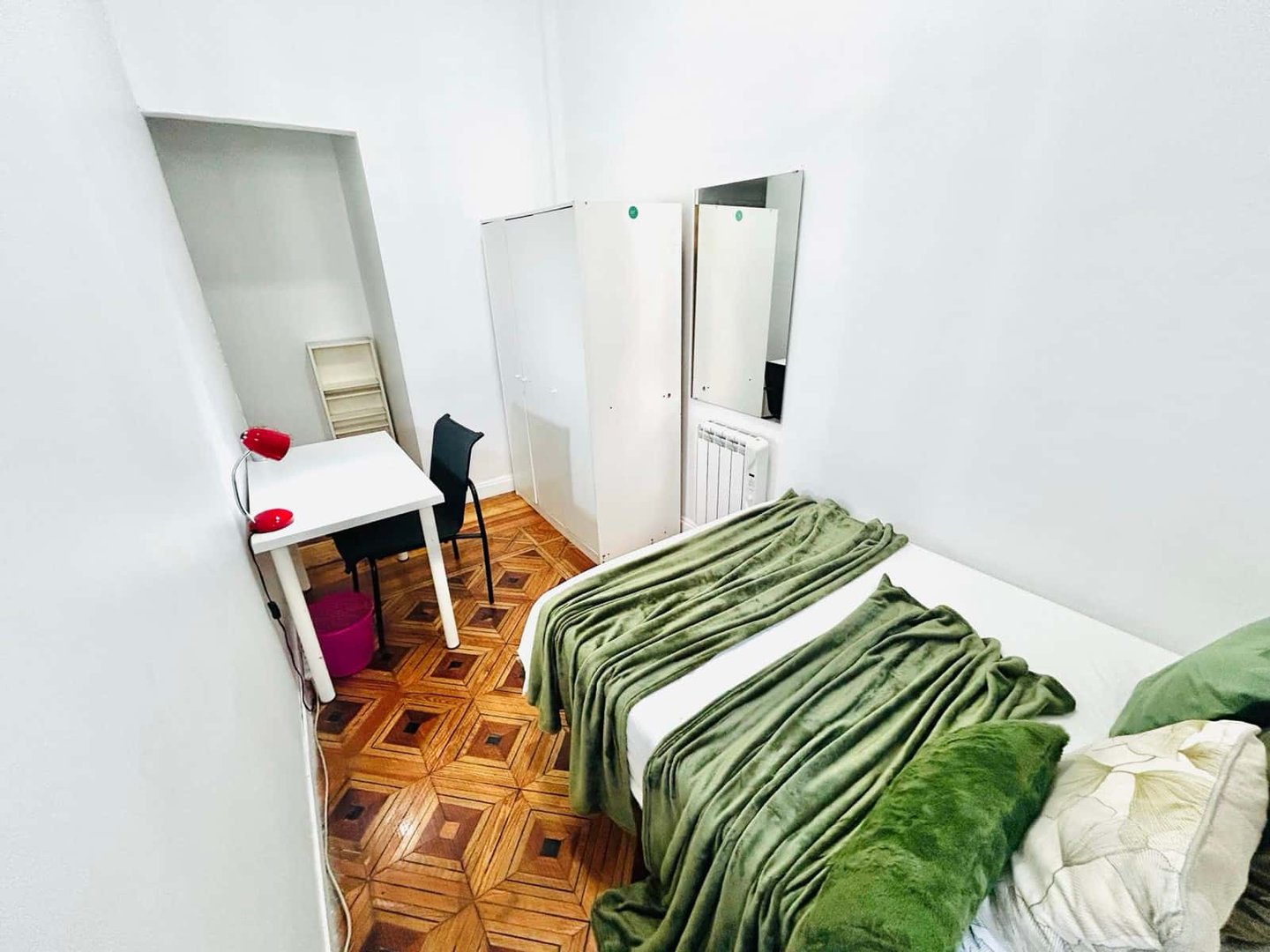 Habitació de lloguer, Madrid