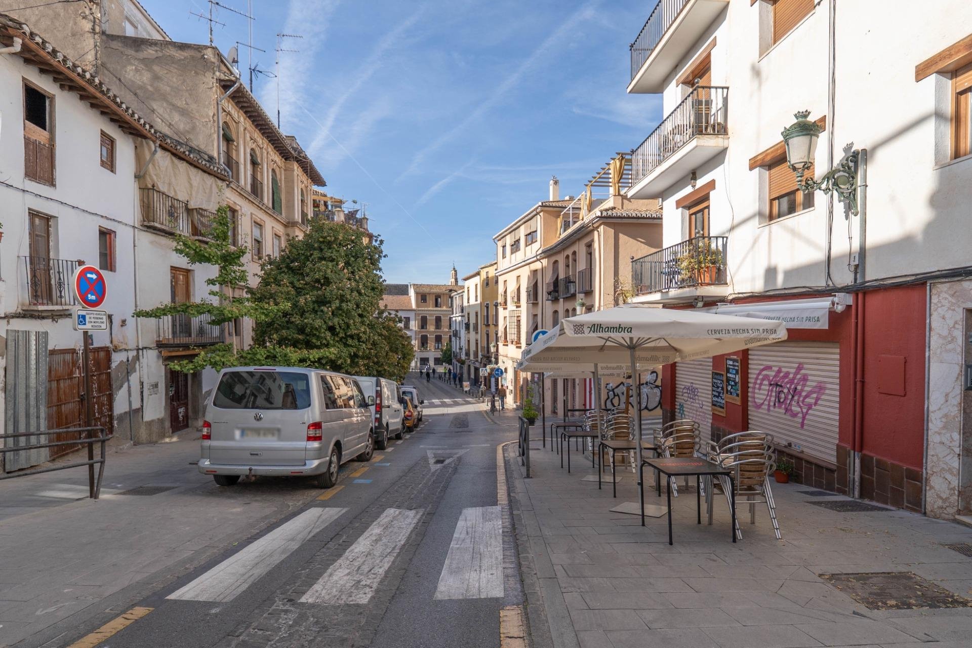 Piso de 84 m² en Granada