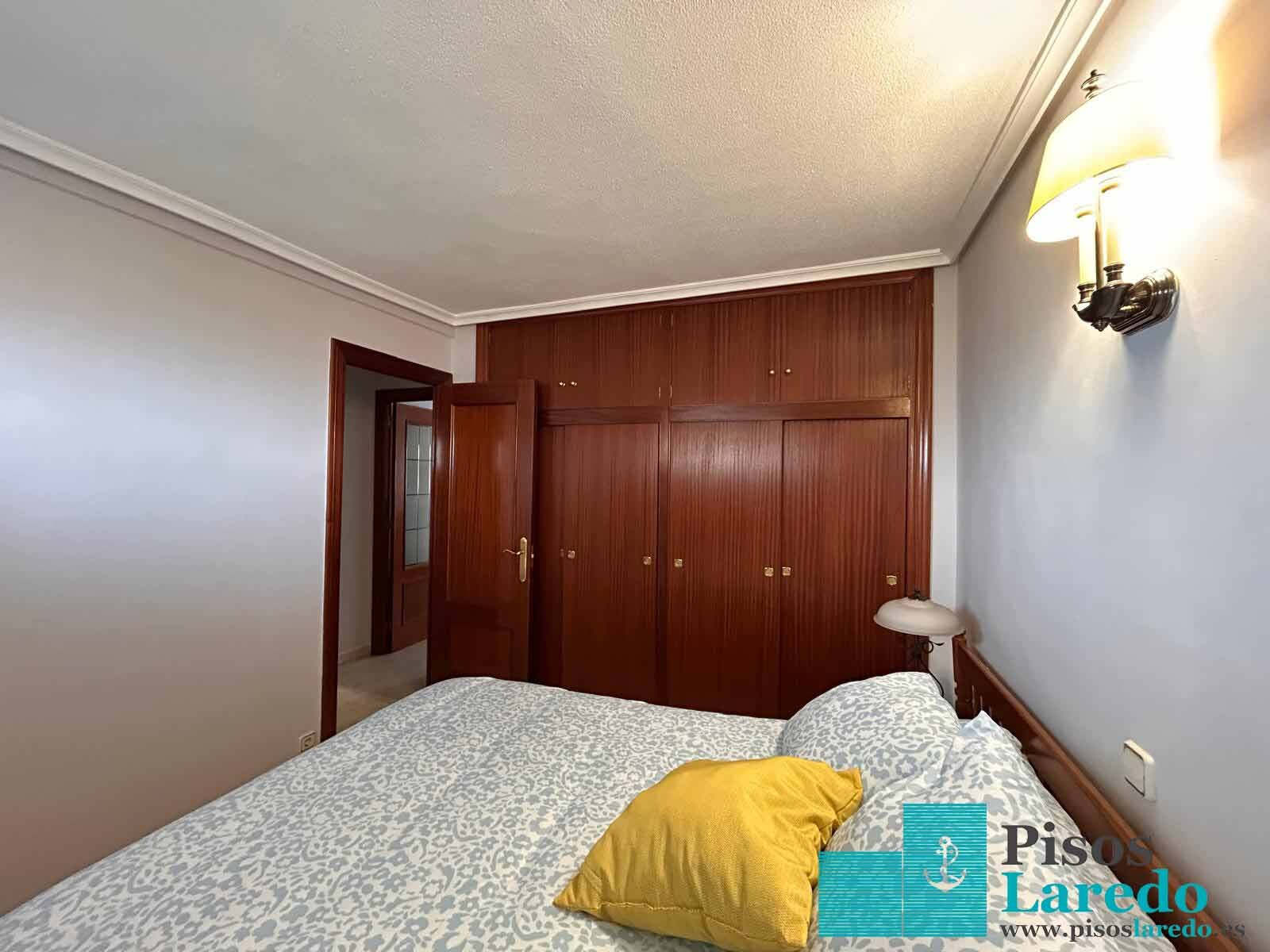 Flat 58 m² in Laredo