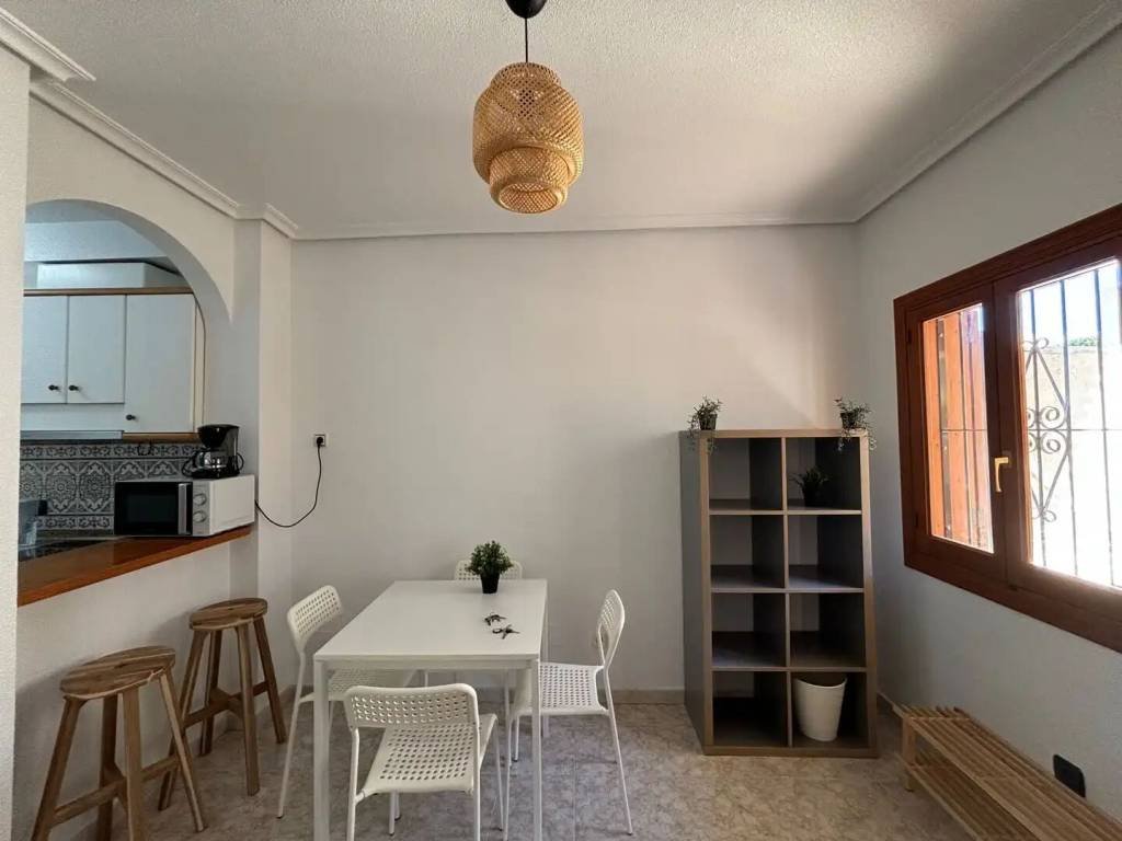 Piso de 80 m² en Orihuela