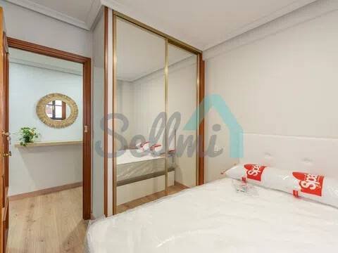 Habitación 71 m², Oviedo