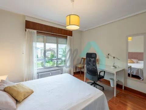 Piso de 122 m² en Oviedo