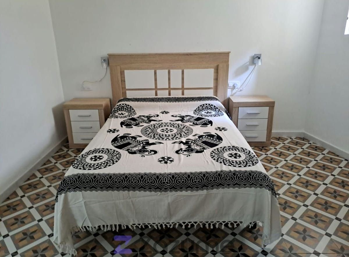 Piso de 90 m² en Linares