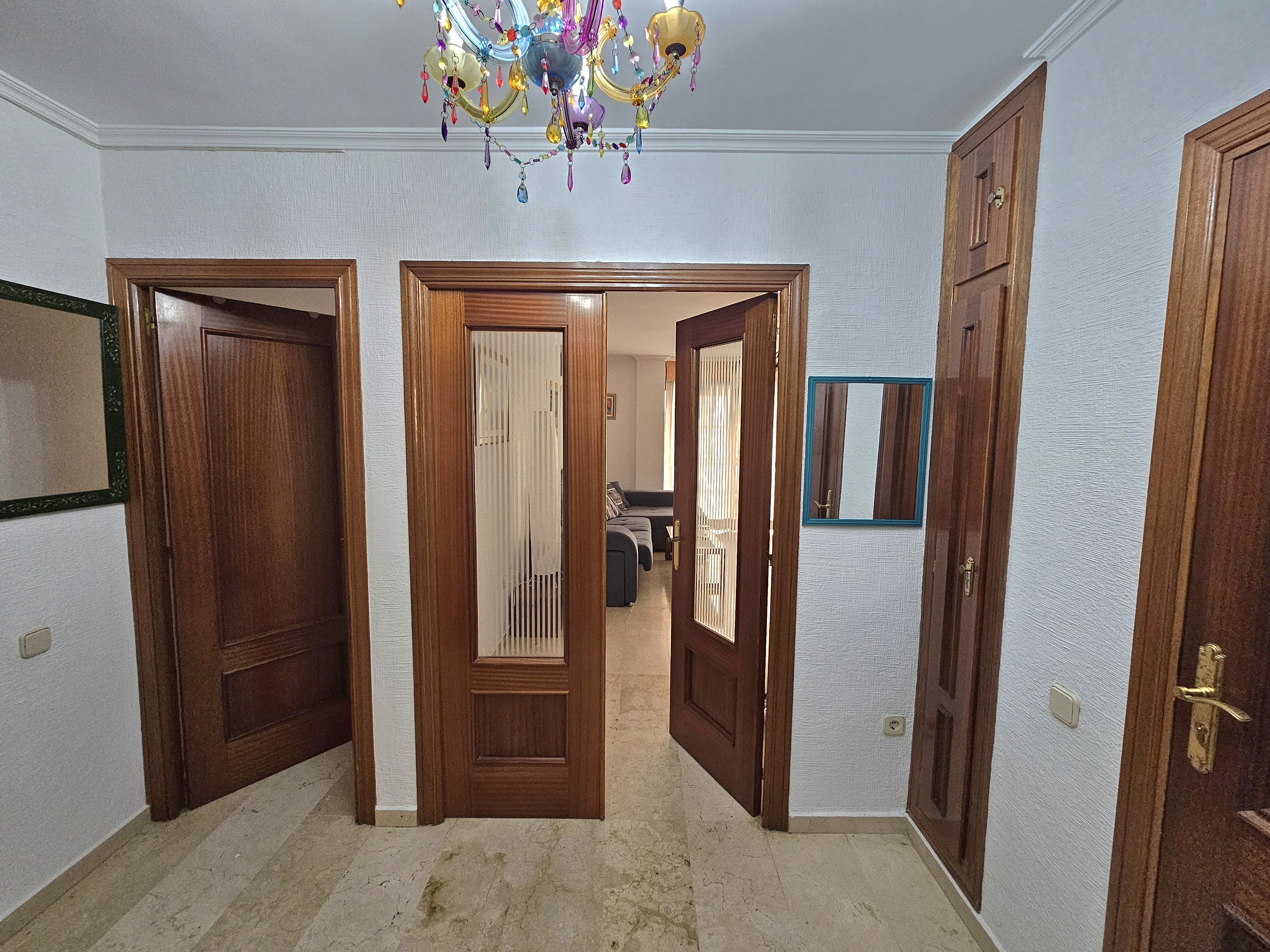 Habitación 100 m², Almería